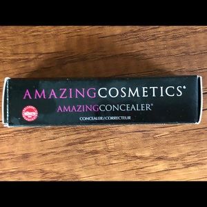 NIB Amazing Cosmetics Amazing Concealer